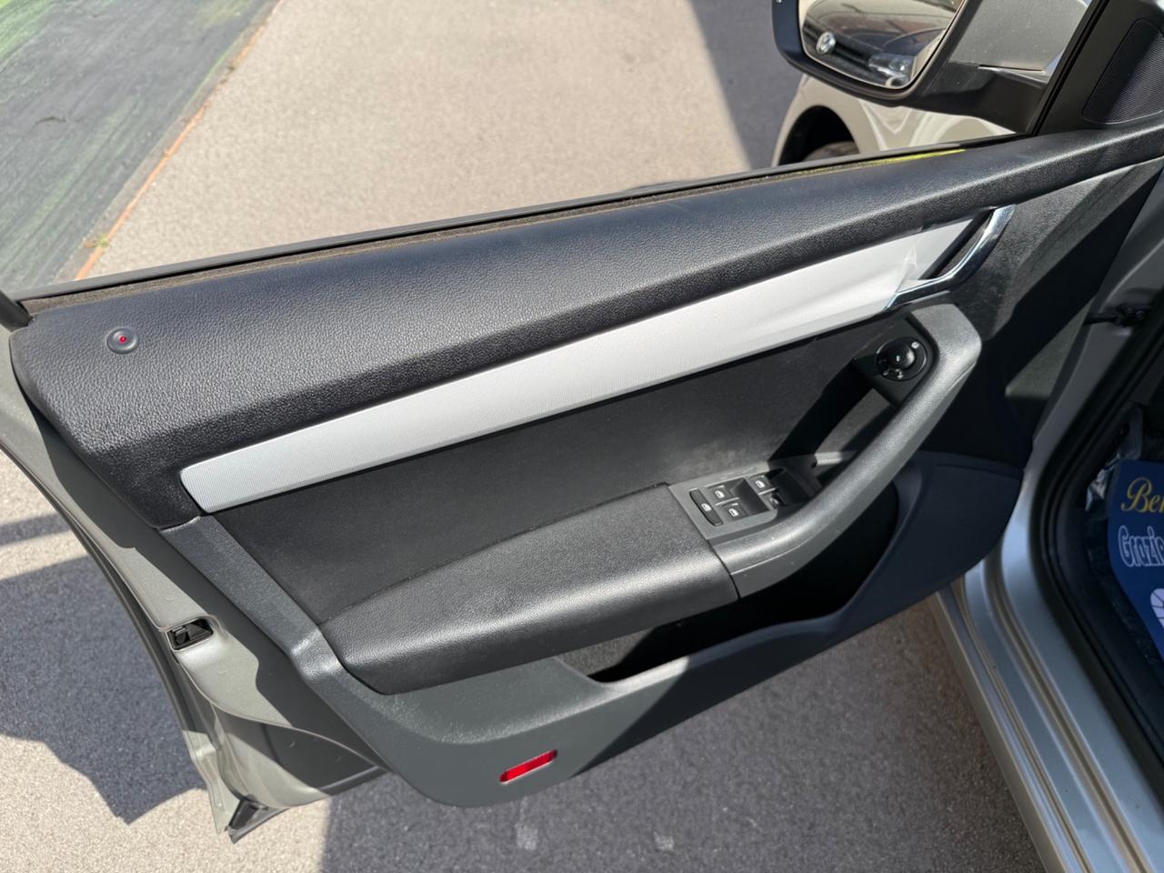 Skoda Octavia Station Wagon 1.6diesel - 2014