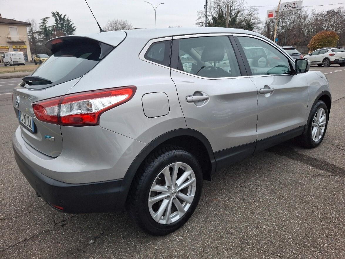 Nissan Qashqai 1.5 dCi DPF Acenta