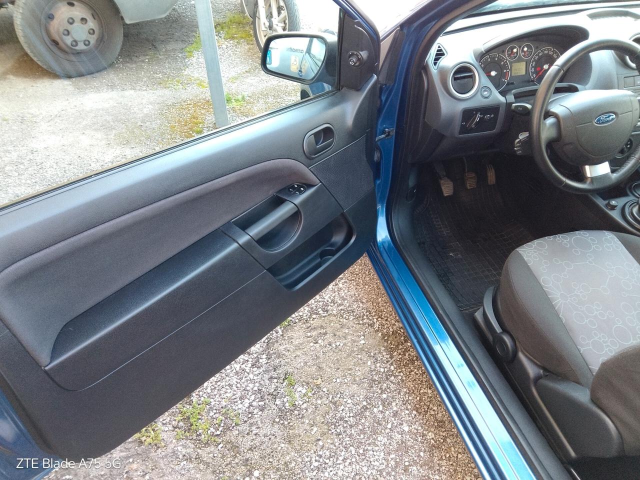 Ford Fiesta 1.2 16V 3p. Ghia SOLO 68.000 KM UNIPRO