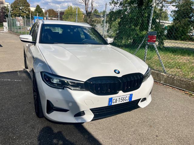 BMW 320 d Touring - Aut xDrive