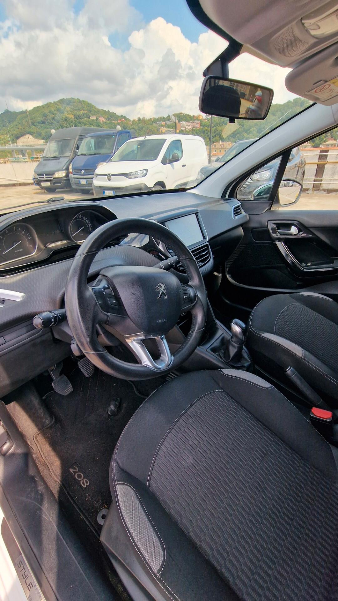 Peugeot 208 PureTech 82 5 porte Active
