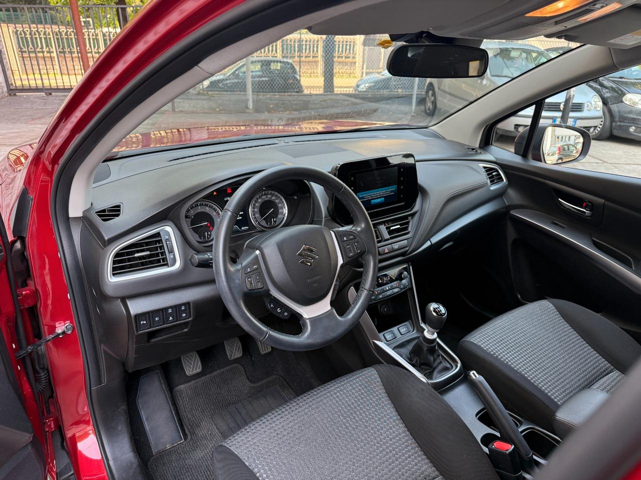 Suzuki S-Cross 1.4 Hybrid Top+