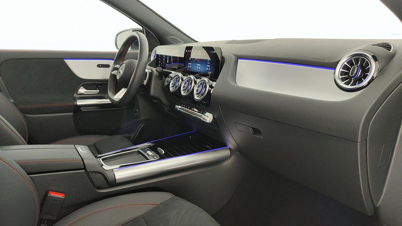 Mercedes-Benz GLA 200 d automatic