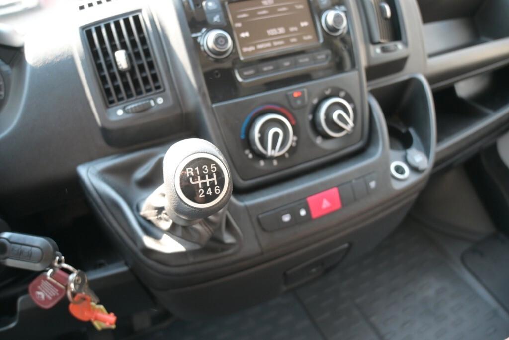 OPEL MOVANO 35 2.2 HDI 140CV 6M. PLM-SL CON SPONDA PORTATA 830KG FURGONATO ( CRUISE - BLUETOOTH )