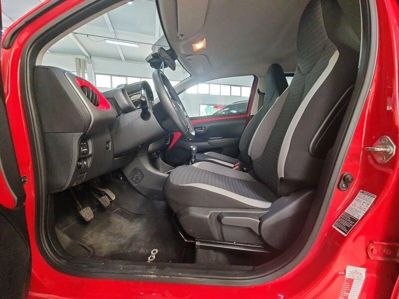 Toyota Aygo Connect 1.0 VVT-i 72 CV 5 porte x-cool