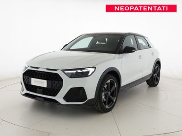 Allstreet 30TFSI 116CV S tronic Identity Contrast