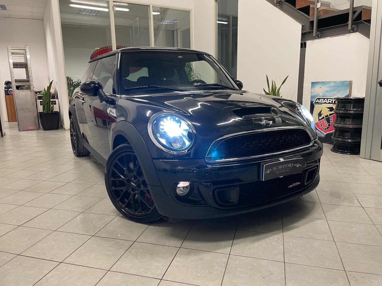 Mini John Cooper Works MINI JHON COOPER WORKS 211 CV