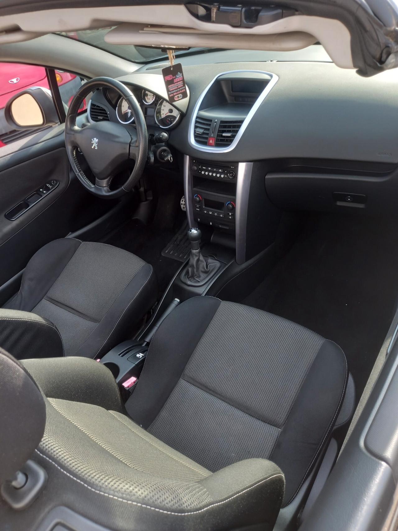 Peugeot 207 1.6 VTi 120CV CC aut. Féline CABRIO