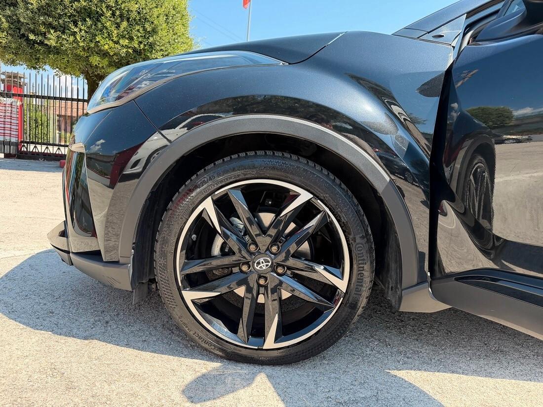 Toyota C-HR 2.0 Hybrid E-CVT GR Sport
