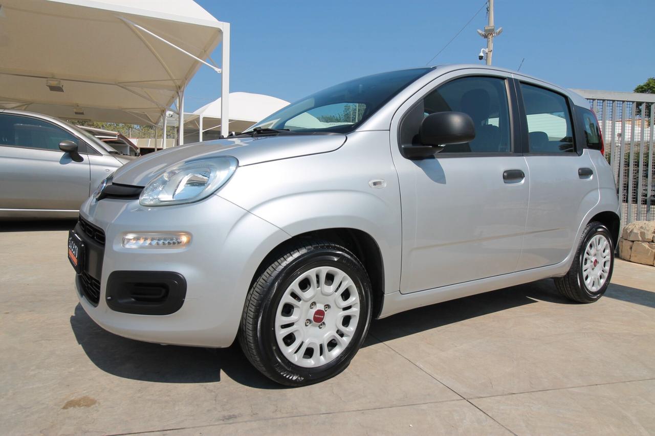 Fiat Panda 1.2 Easy 69cv |70.000km | 2019