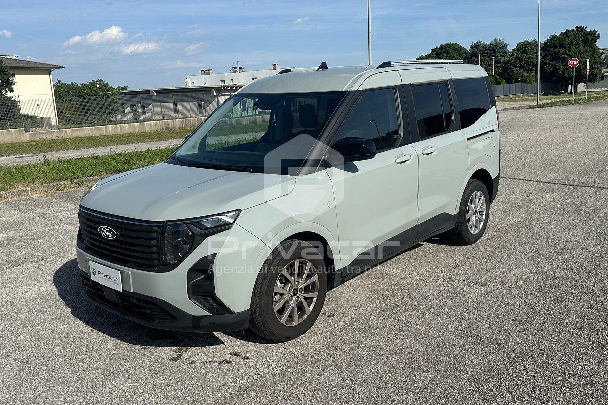 FORD Tourneo Courier 1.0 EcoBoost Titanium