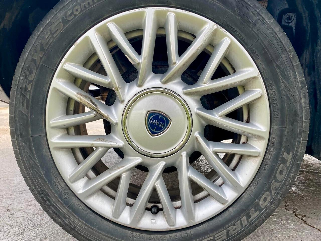 Lancia Ypsilon 1.3 MJT 16V 95 cv. 5 porte S&S Gold