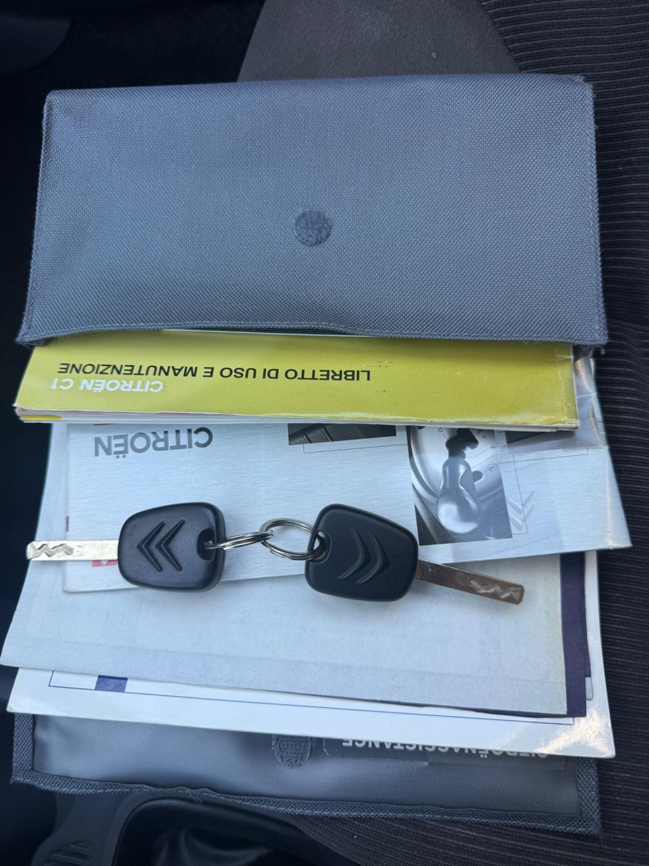 Citroen C1 5porte 1.0 Benzina 68cv NEOPATENTATI