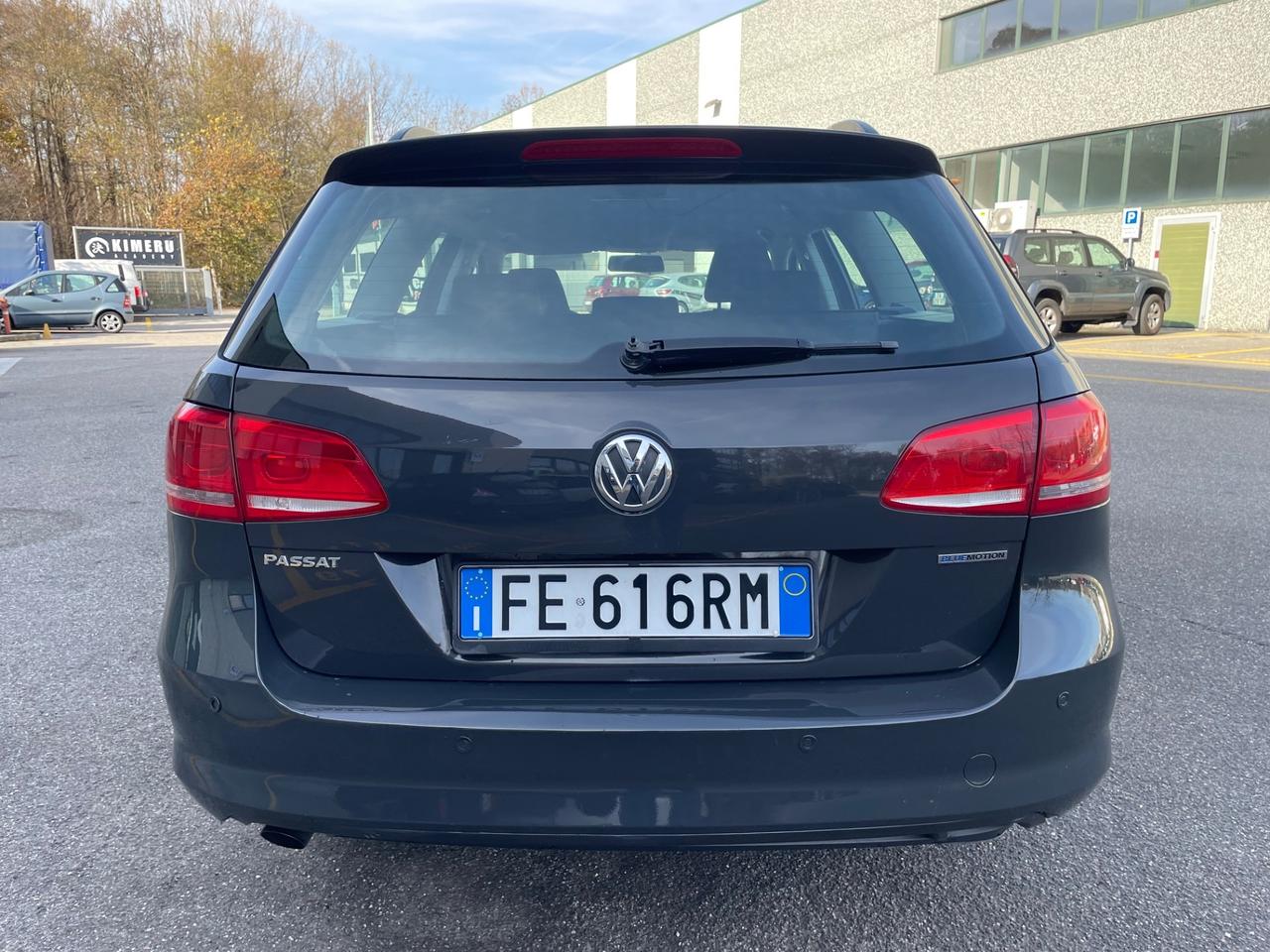 Volkswagen Passat 1.6 TDI Comfortline*Neopatentati*Grandinata*
