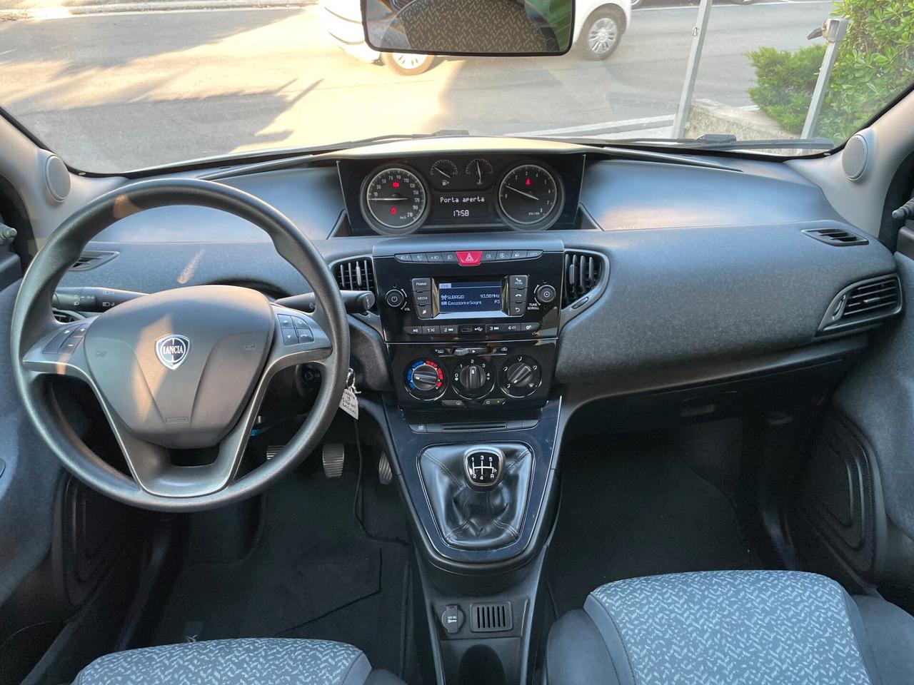 Lancia Ypsilon 1.2 69 CV 5 porte S&S Elefantino Blu