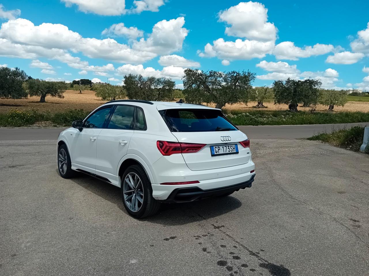 Audi Q3 35 TDI quattro S line edition