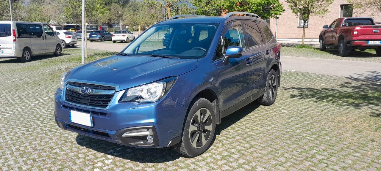 Subaru Forester 2.0i Style my17