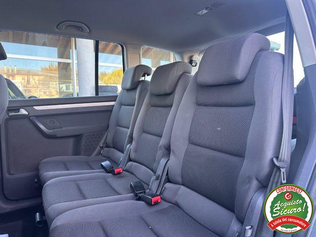 VOLKSWAGEN Touran 1.2 TSI Trendline 7 POSTI