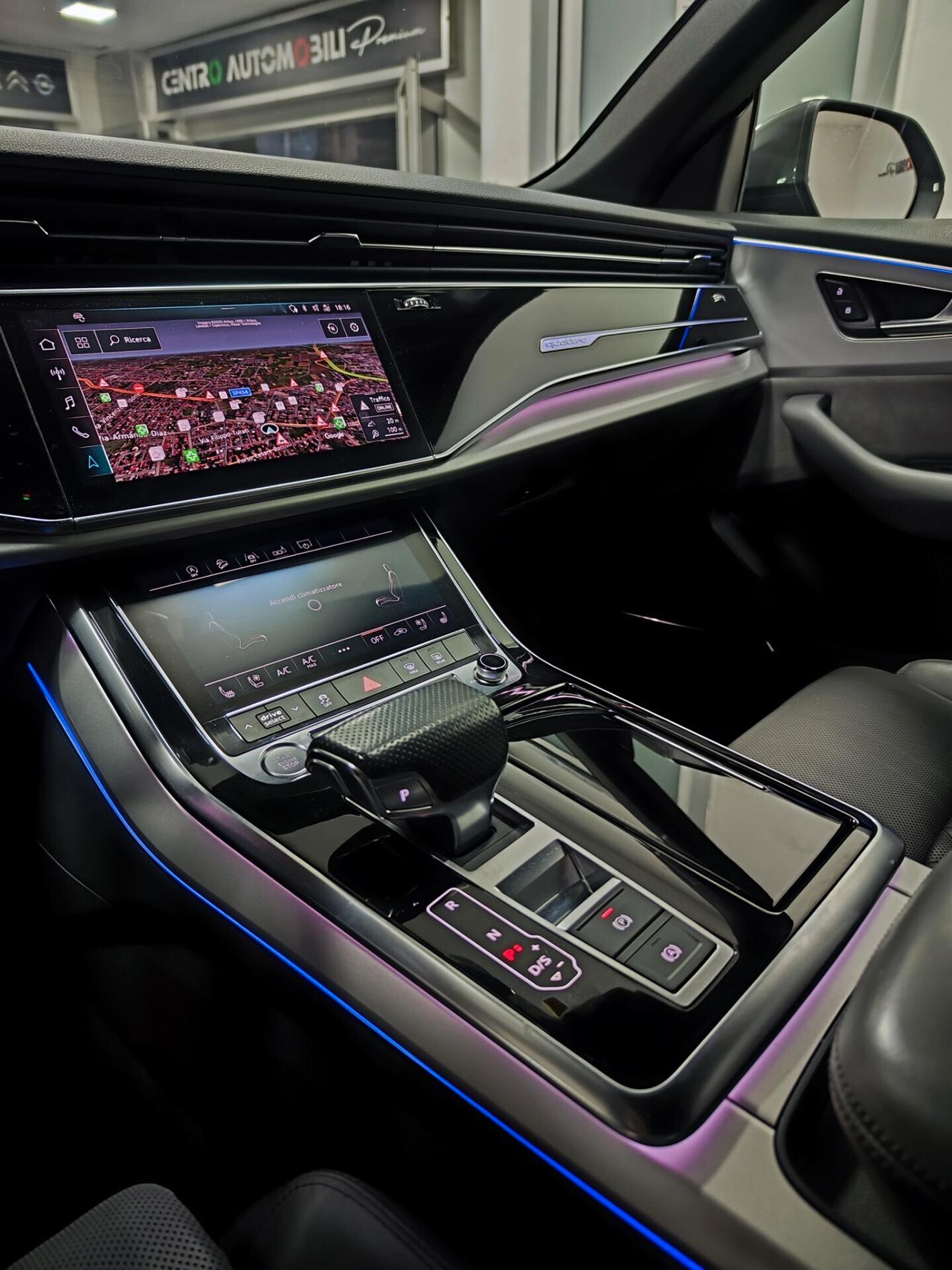 Audi Q8 50 TDI 286 CV quattro tiptronic S Line Tetto Matrix Night