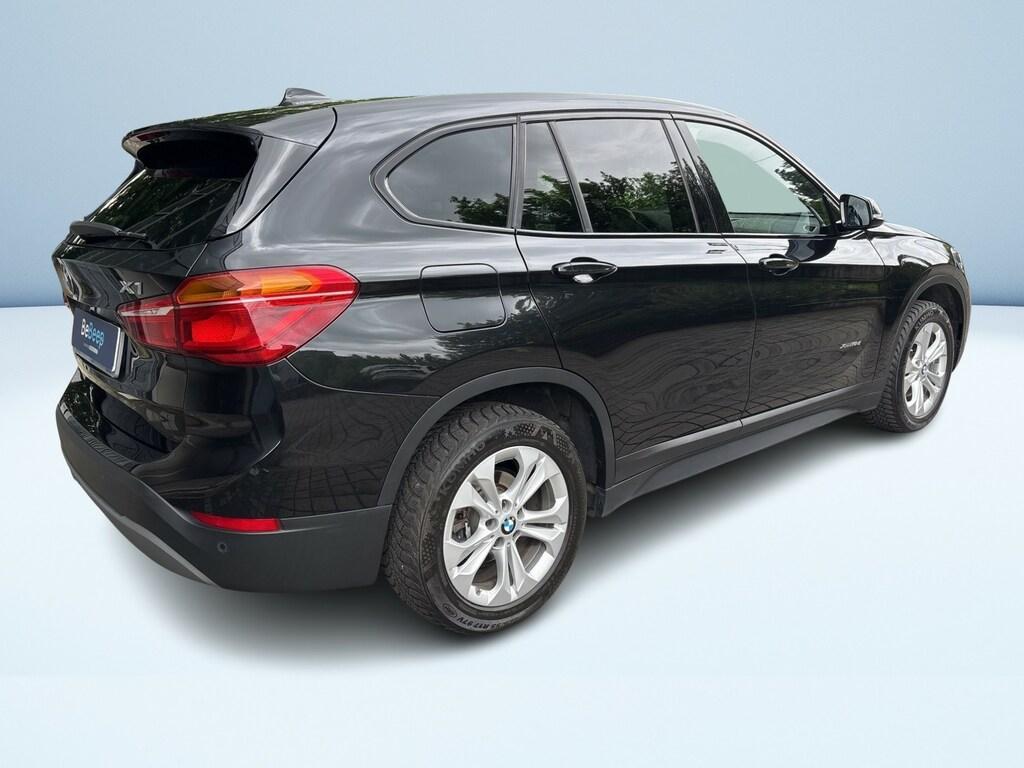 BMW X1 18 d Advantage xDrive