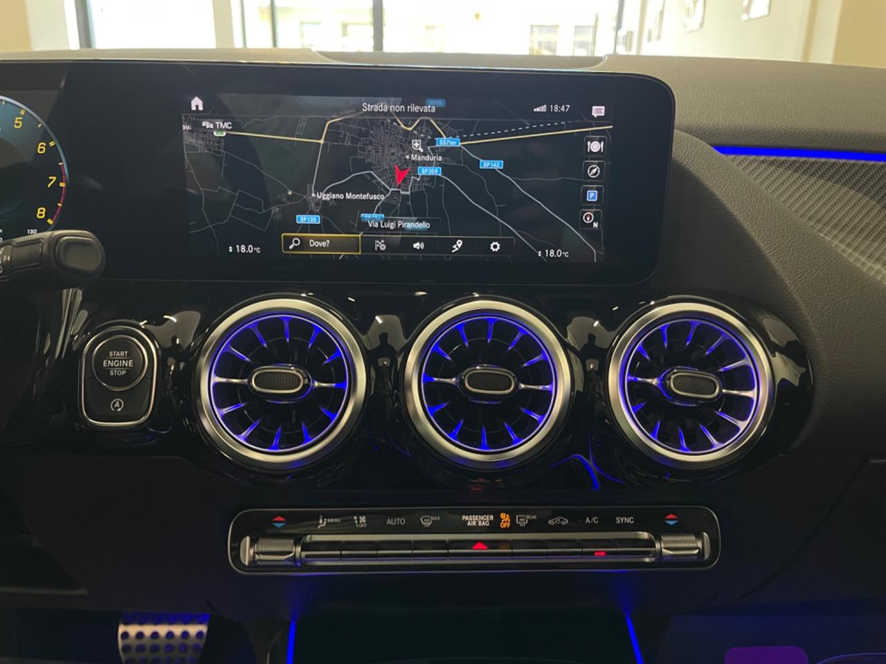 MERCEDES GLA 35 AMG 4MATIC Tetto 2022