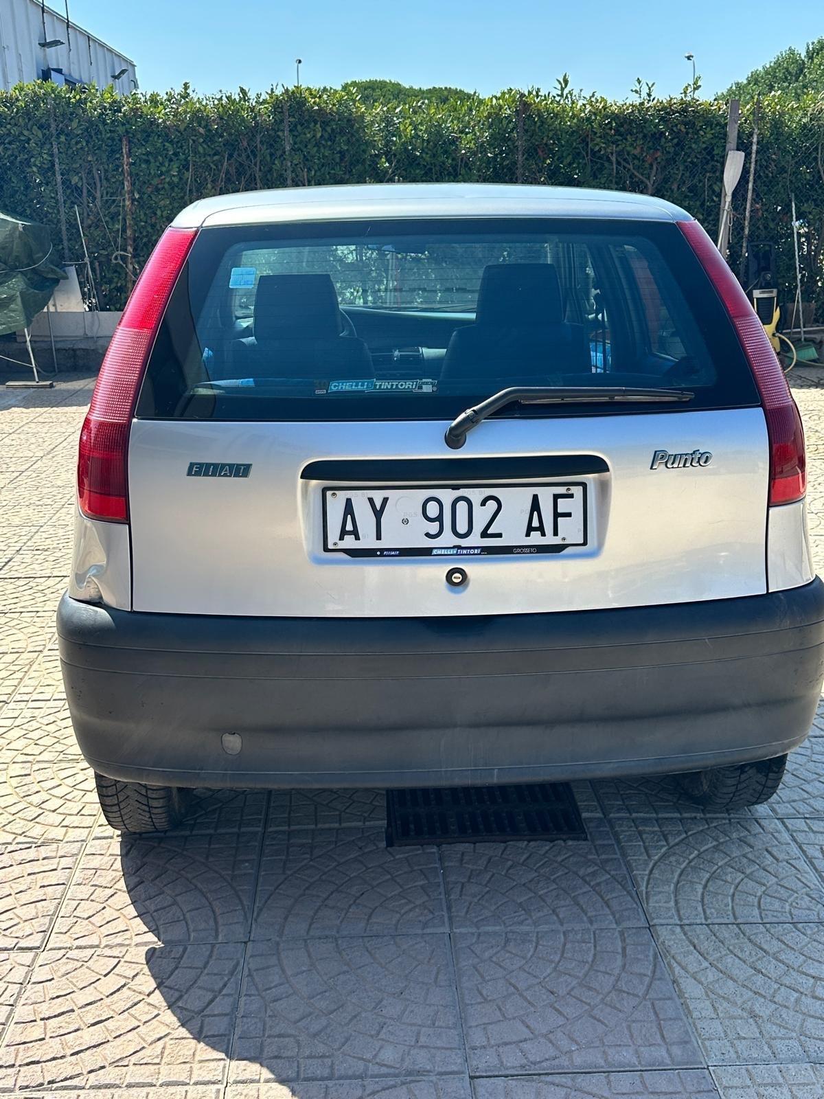 Fiat Punto 60 cat 5 porte Star clima servosterzo chiusura centralizzata
