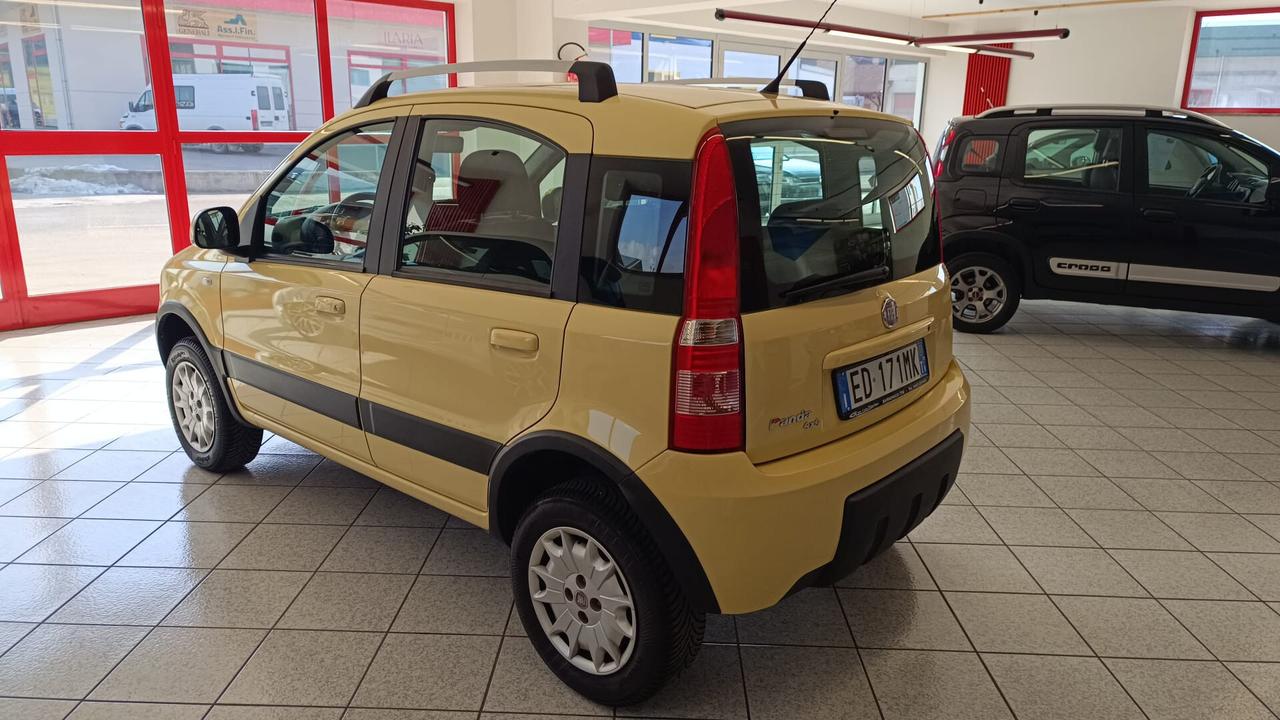 FIAT PANDA 1.2 BENZINA 4X4 CLIMBING 4WD