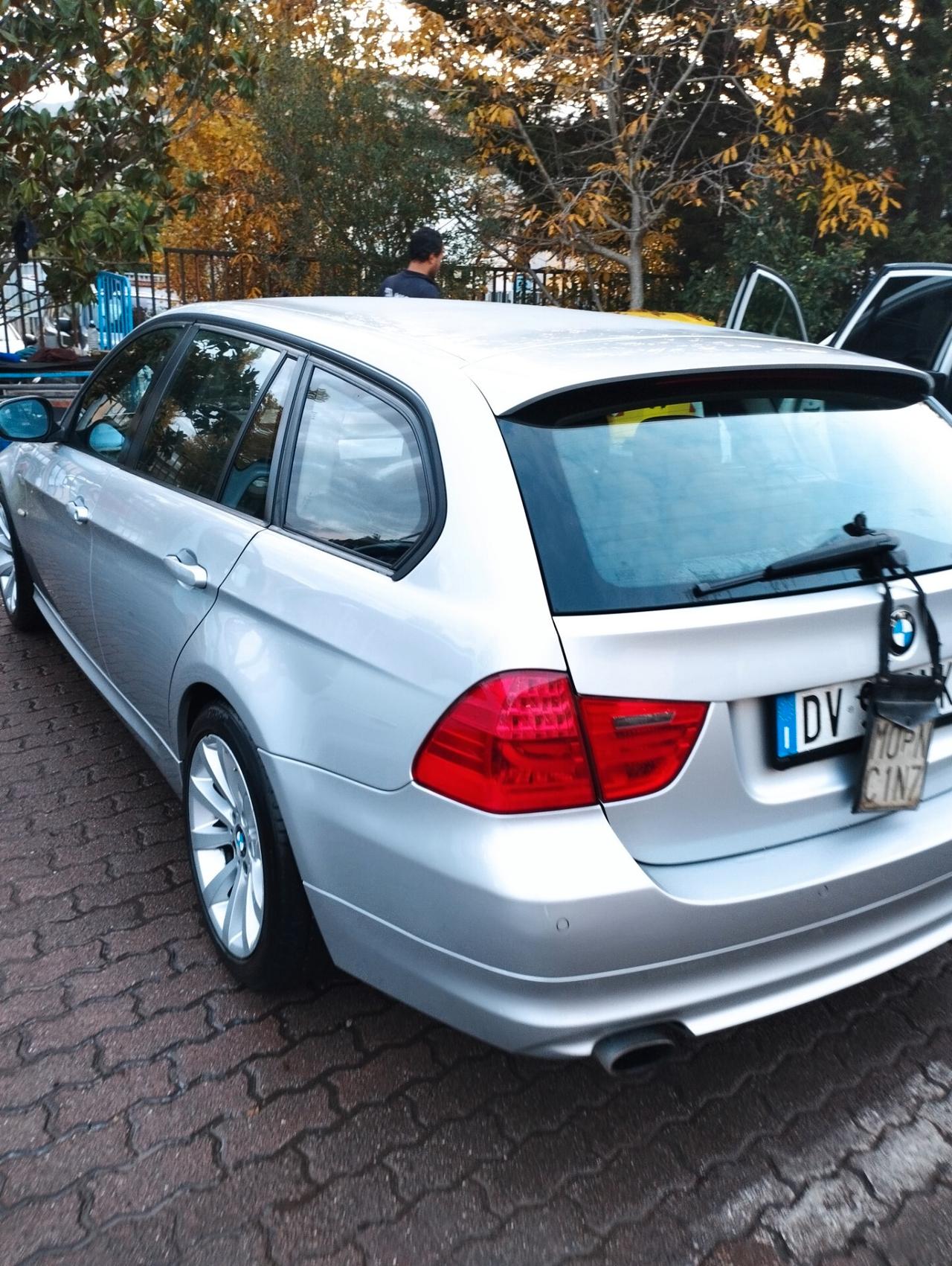 Bmw 320 320d cat Touring Attiva