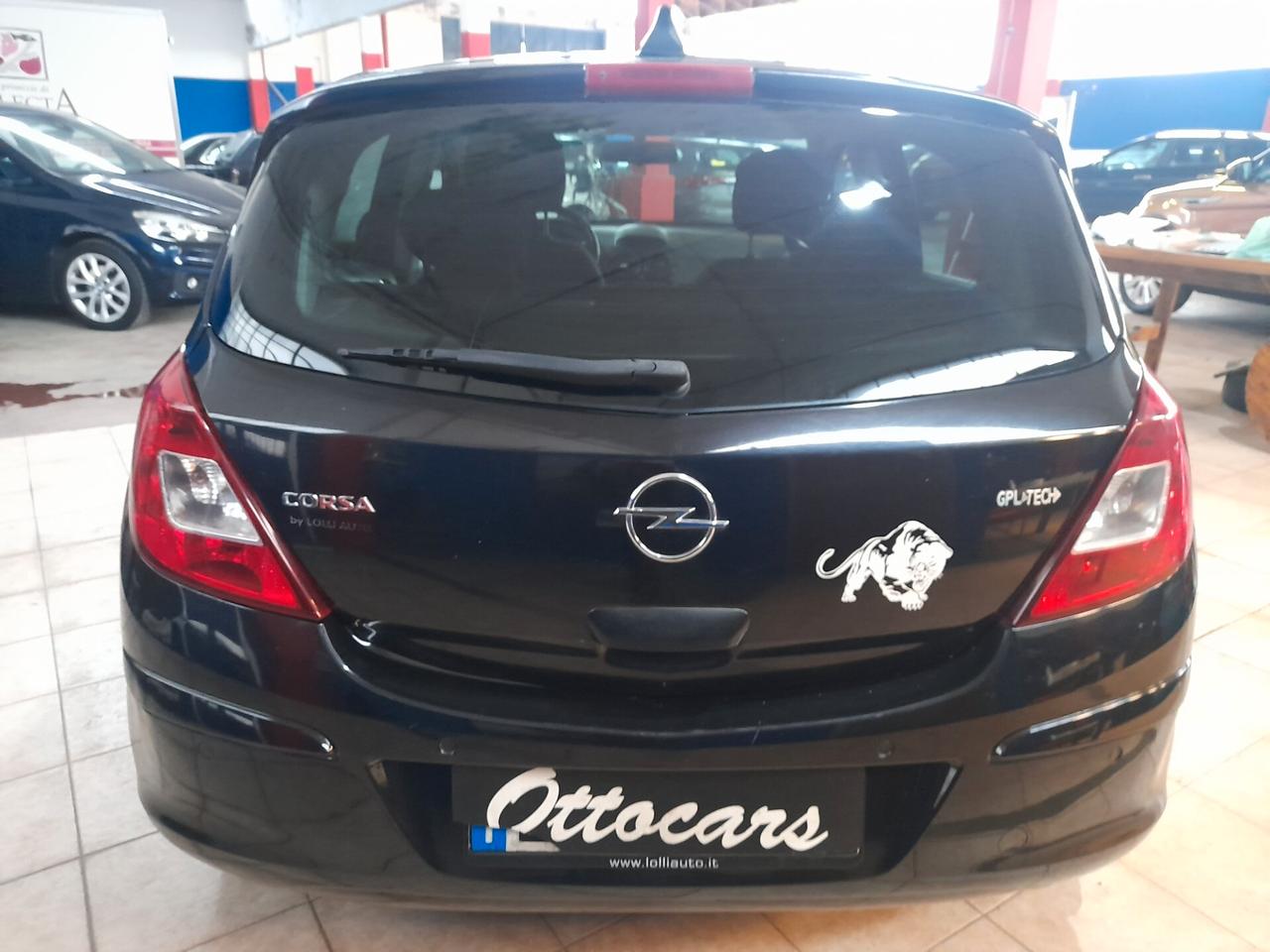 Opel Corsa 1.2 80CV 5 porte GPL-TECH Edition