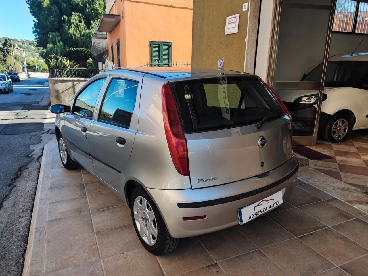 Fiat Punto 1.2 5 porte bConnect