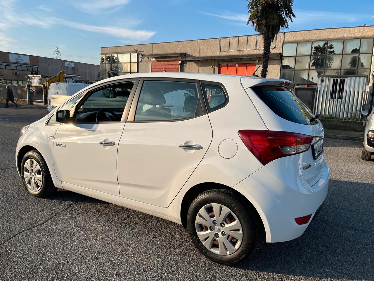 Hyundai iX20 1.4 90 CV **NEOPATENTATI**