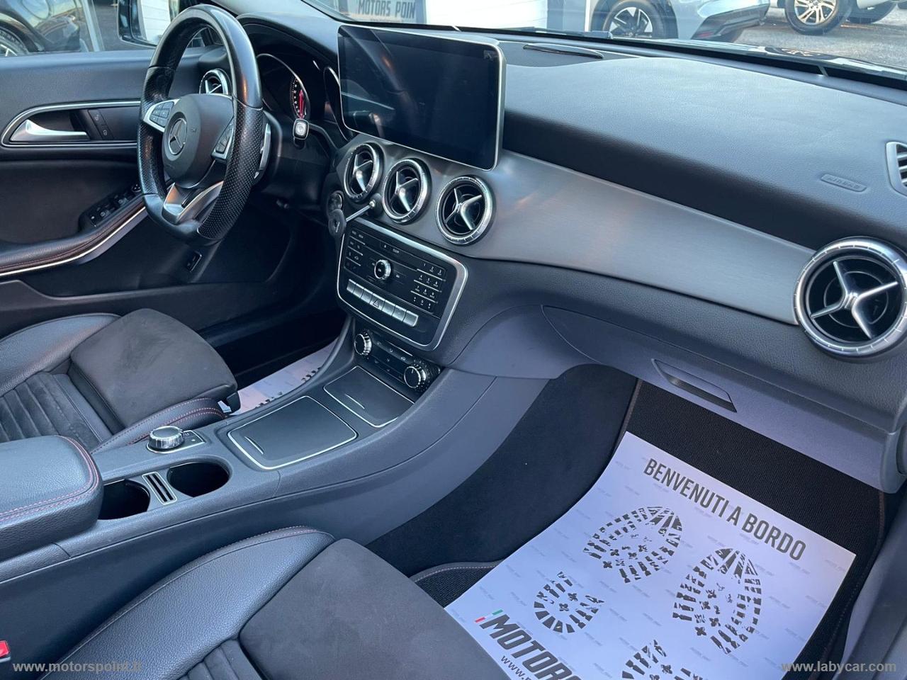 MERCEDES-BENZ CLA 200 d Automatic Premium AMG TETTO NIGHT PACK