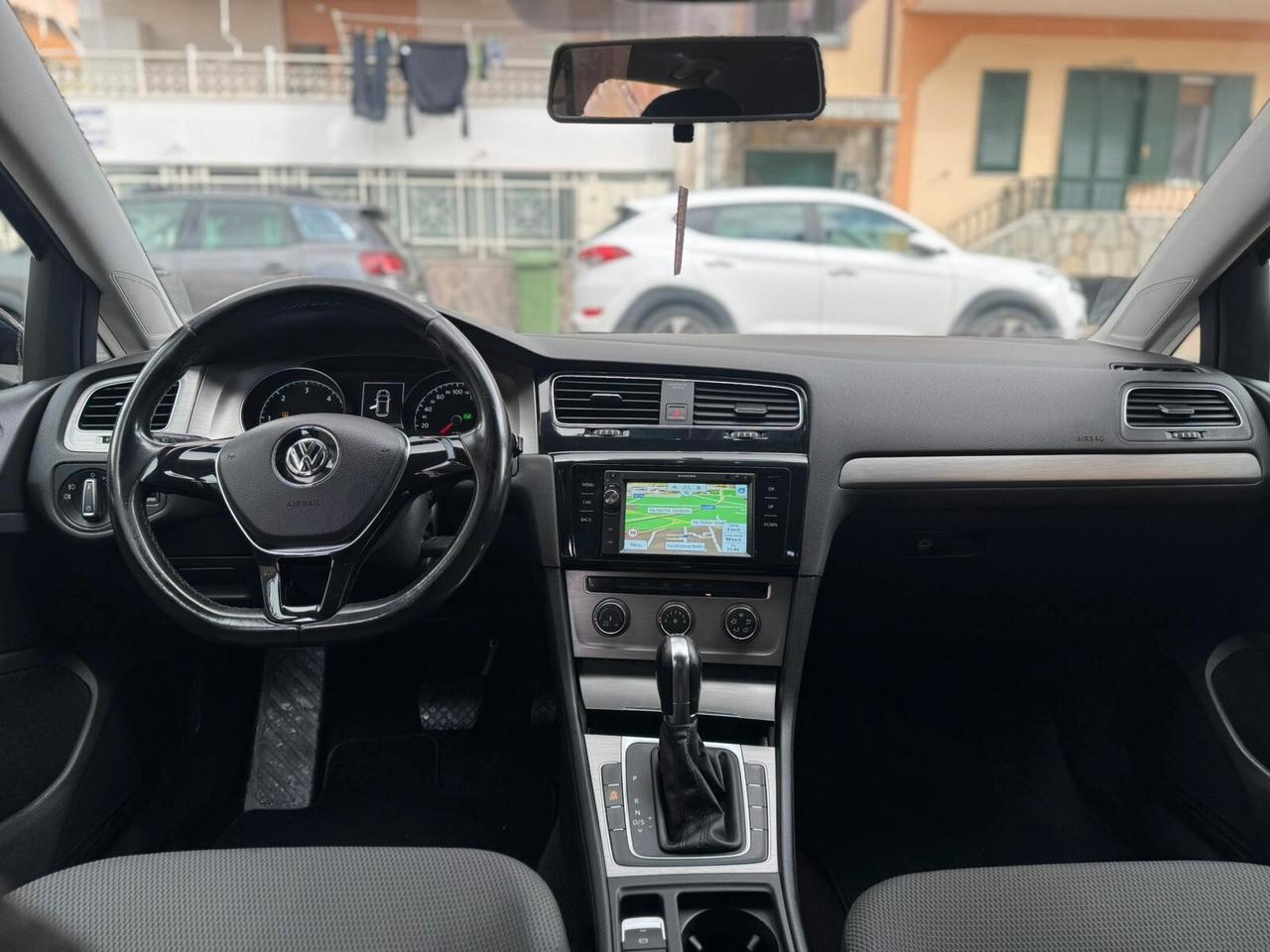 Volkswagen Golf 1.6 TDI Highline BlueMotion Technology