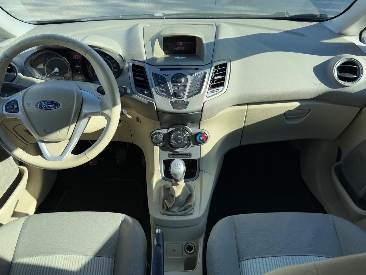 Ford Fiesta 1.4 TDCi 70CV 5p. Business