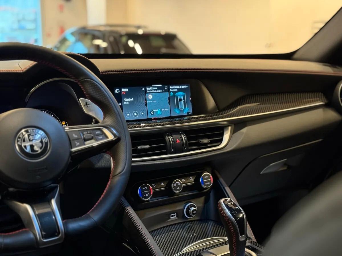 Alfa Romeo Stelvio 2.9 Bi-Turbo V6 510 CV AT8 Quadrifoglio