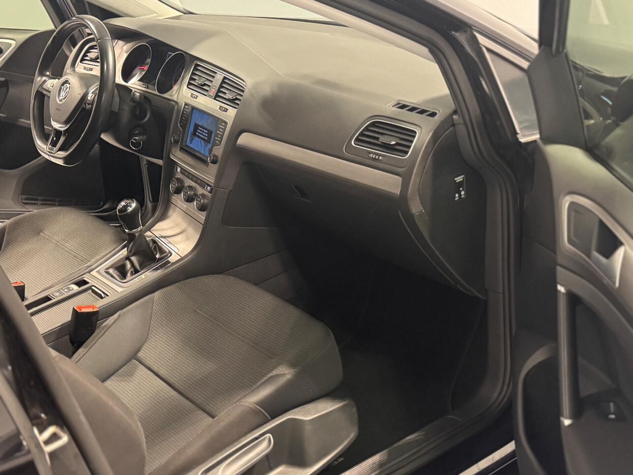 Volkswagen Golf 1.6 TDI 110 CV 5p. Anno 2017 !