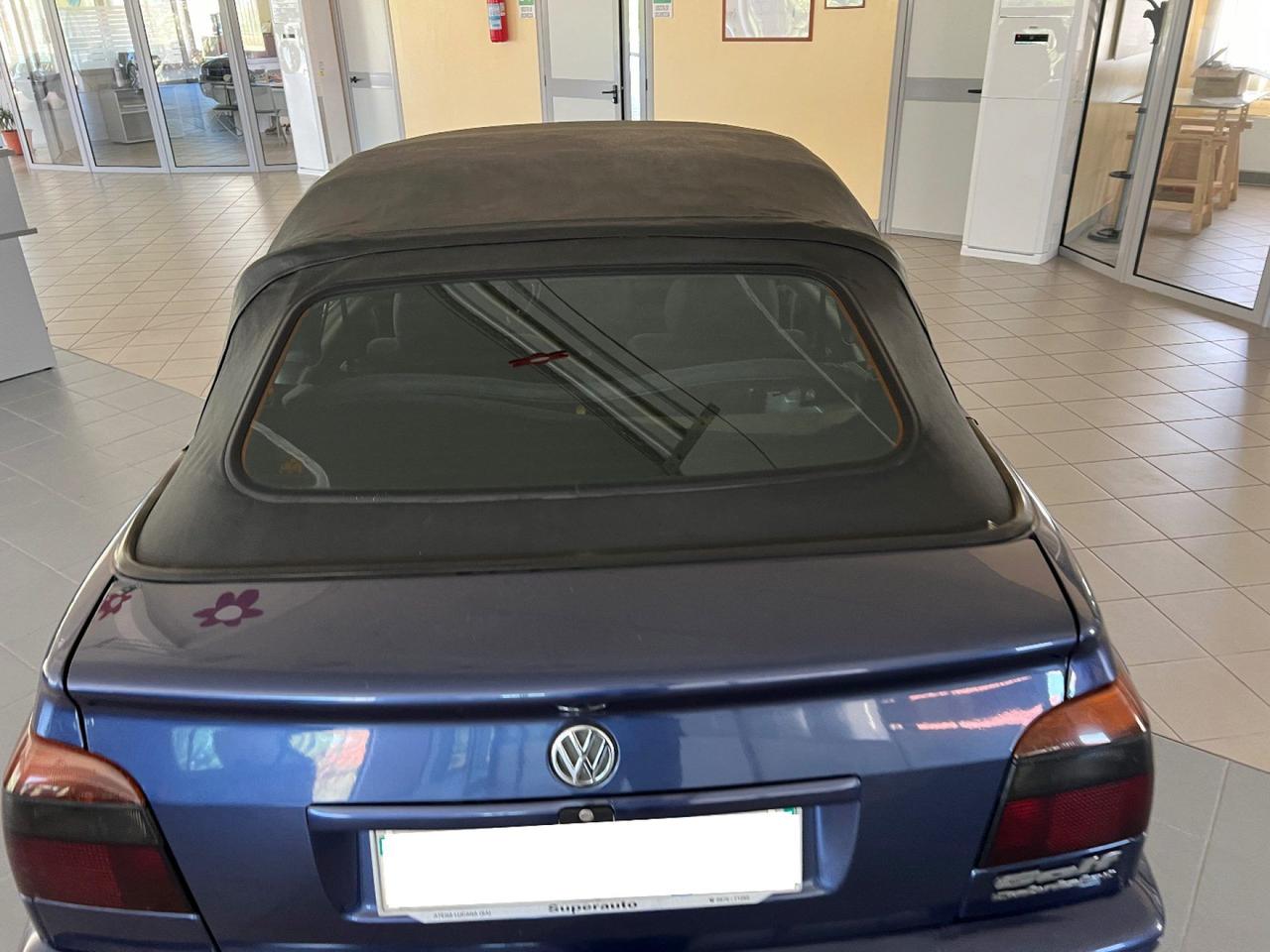Volkswagen Golf Cabriolet 1.8/75 CV cat Pink Floyd KARMAN