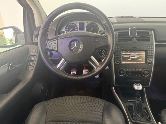 MERCEDES-BENZ B 200 CDI Premium