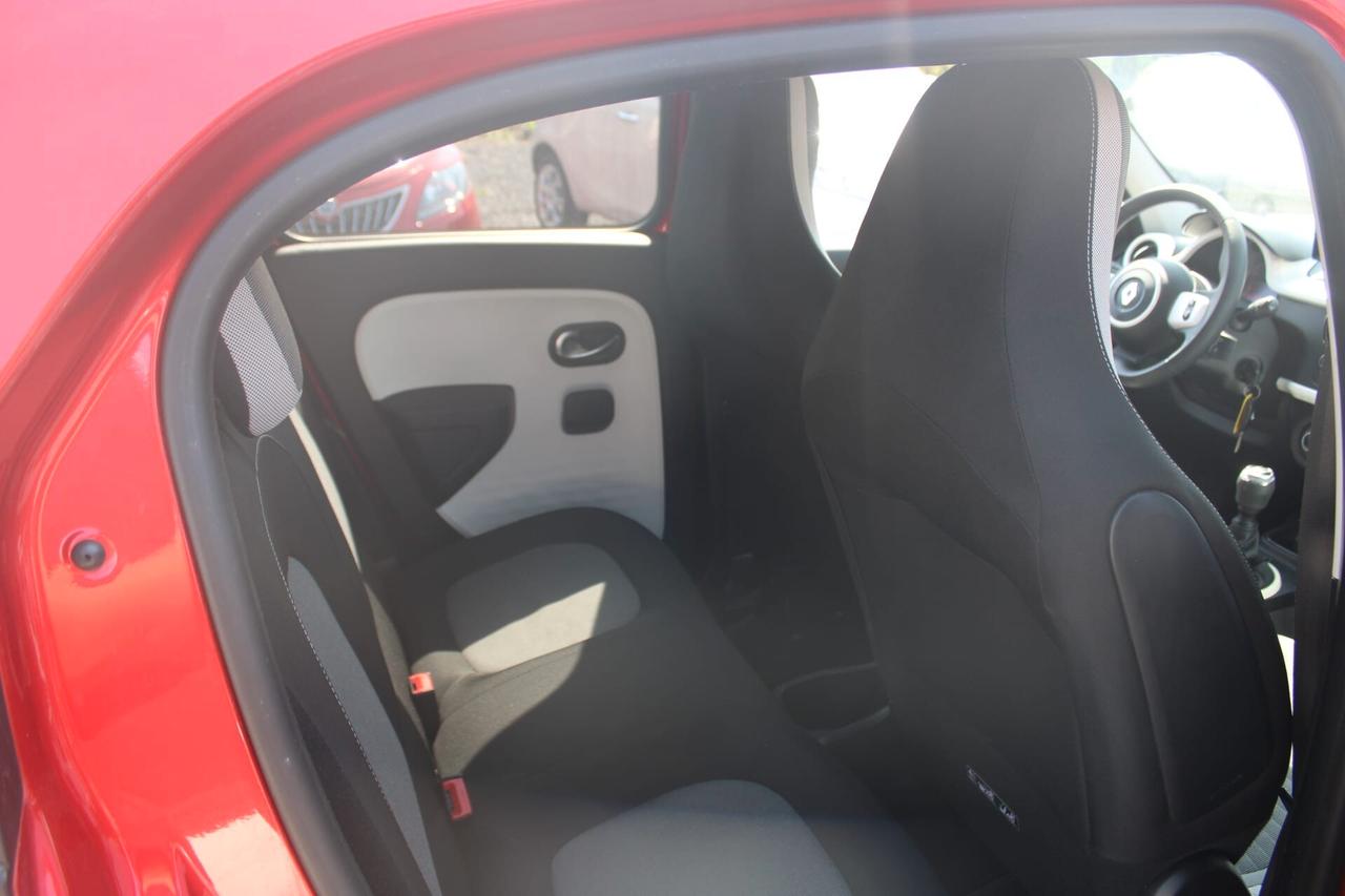 Renault Twingo SCe EDC La Parisienne