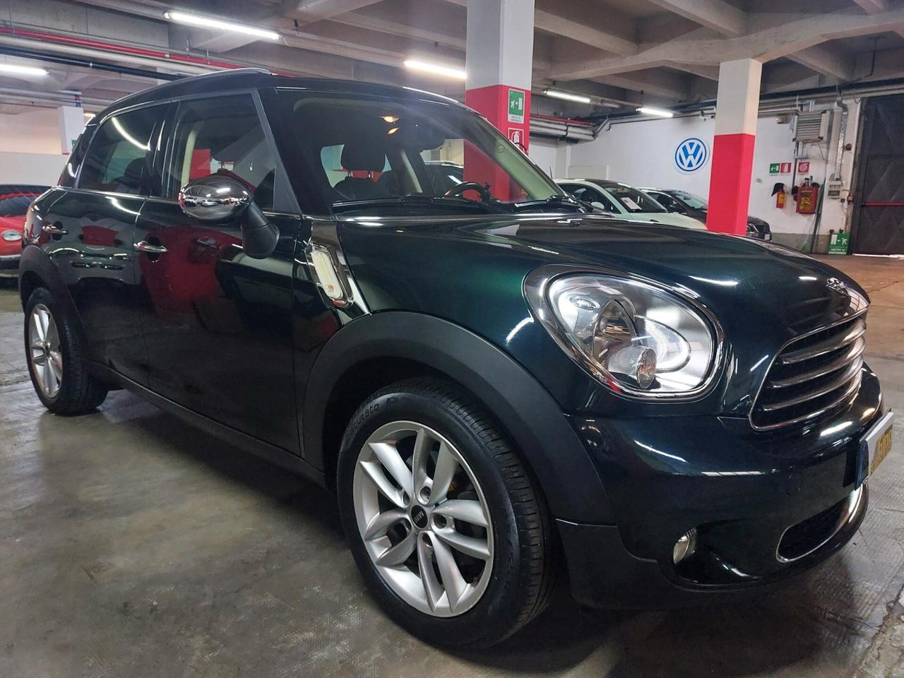 Mini Cooper D Countryman Mini 1.6 COOPER D COUNTRYMAN C.LEGA 17" CLIMA AUT PACK LUCI !!!!