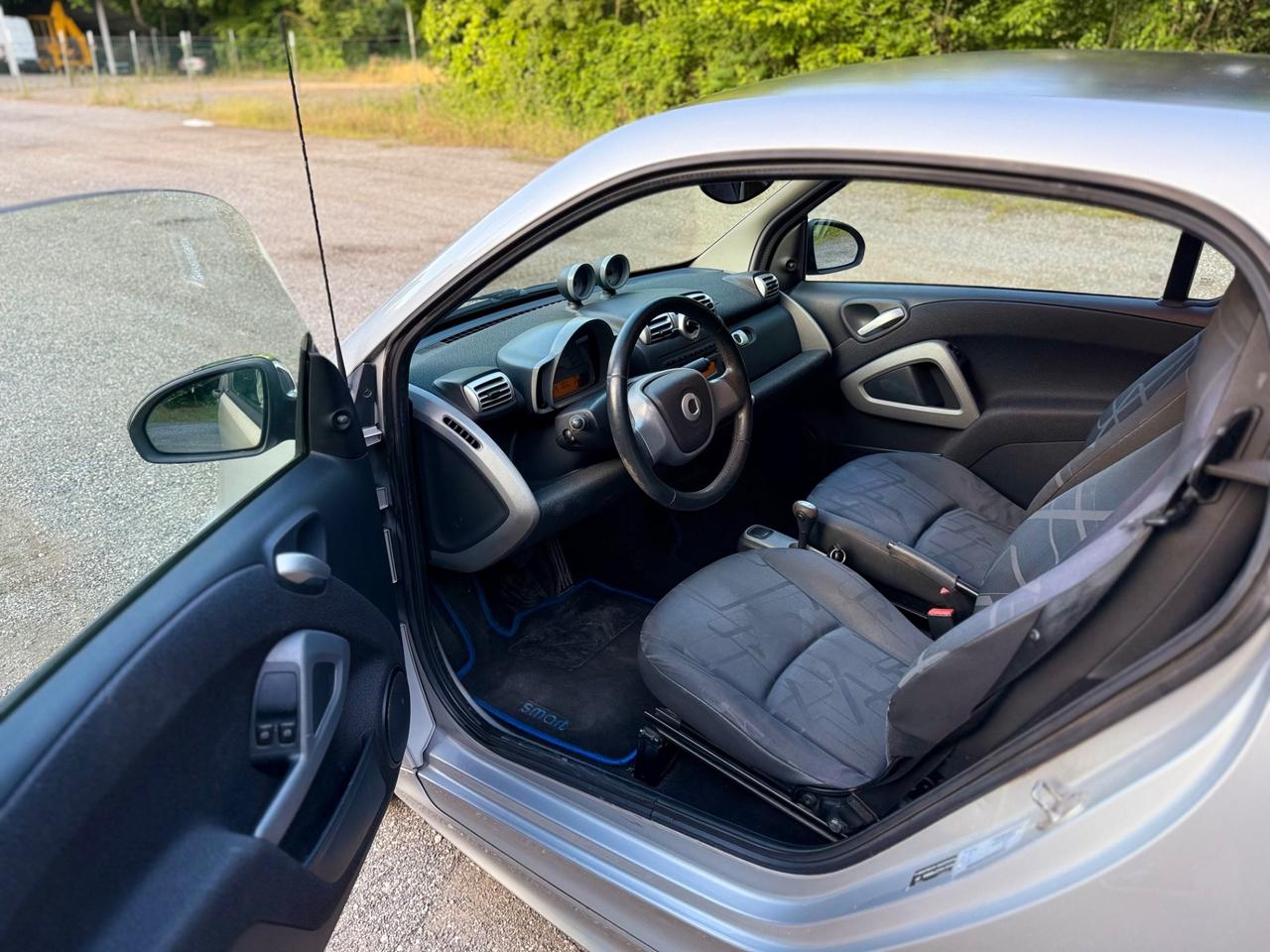 Smart ForTwo 1000 52 kW coupé limited one