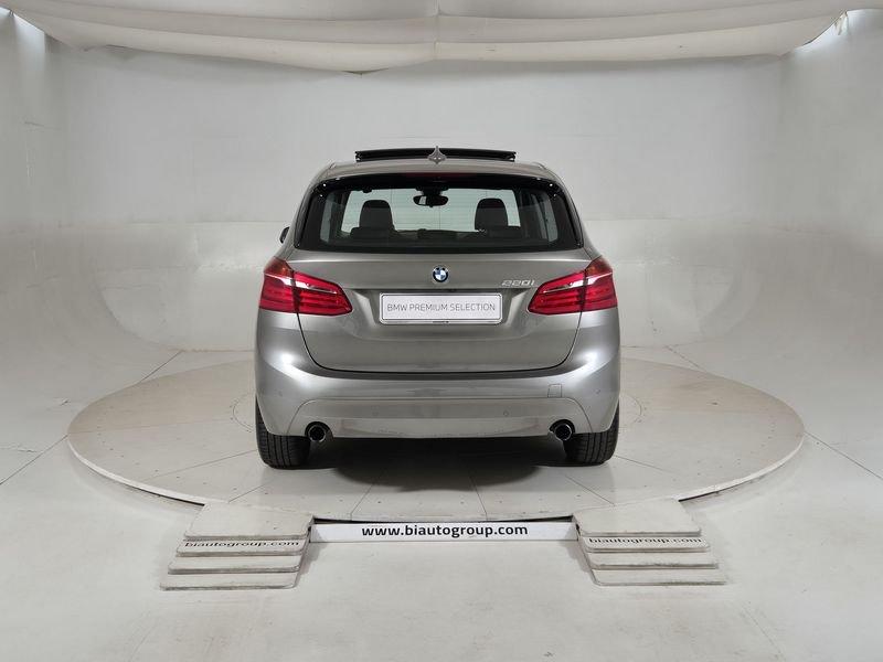 BMW Serie 2 Active Tourer Serie 2 F45 2014 Active Tourer 220i Active Tourer Advantage auto my15