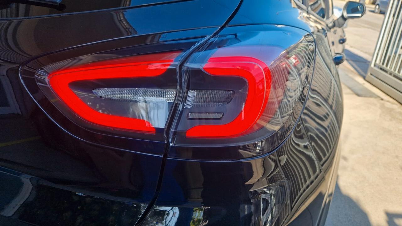Ford Puma 1.0 EcoBoost Hybrid 125 CV ST-Line Vignale Led pelle