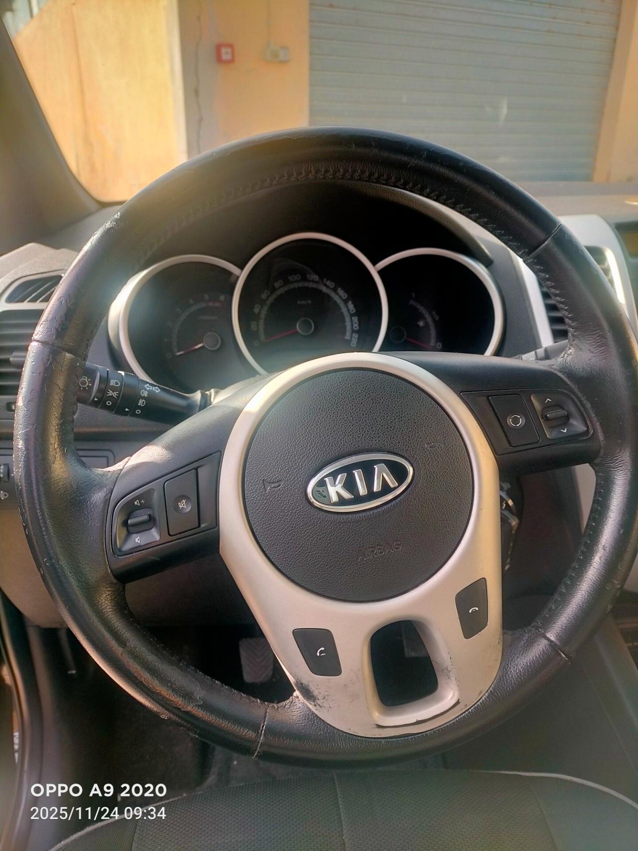 Kia Venga 1.4 CRDi 90CV Cool