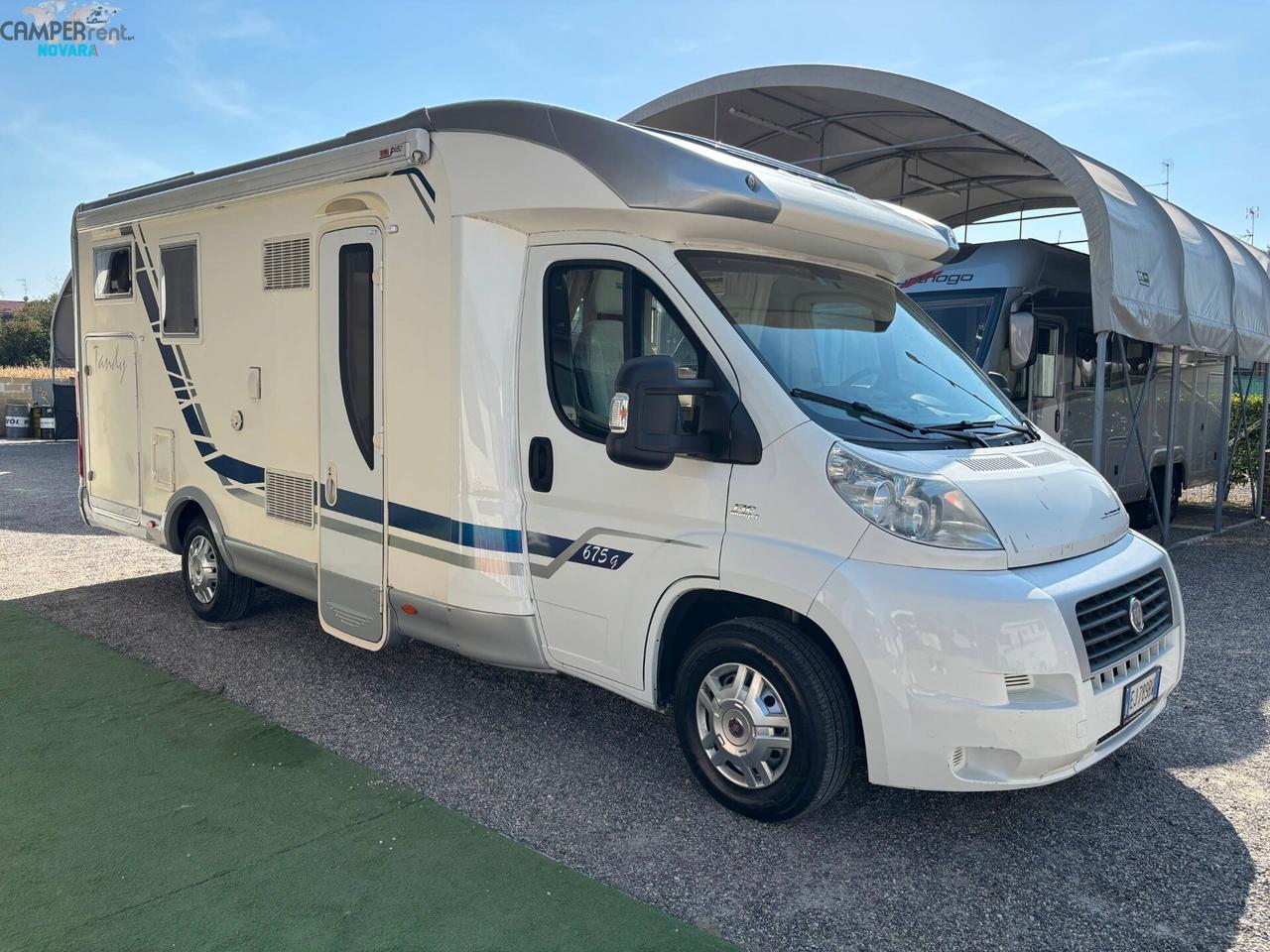 MCLOUIS TANDY 675G - Semintegrale con letto matrimoniale in coda ad altezza variabile