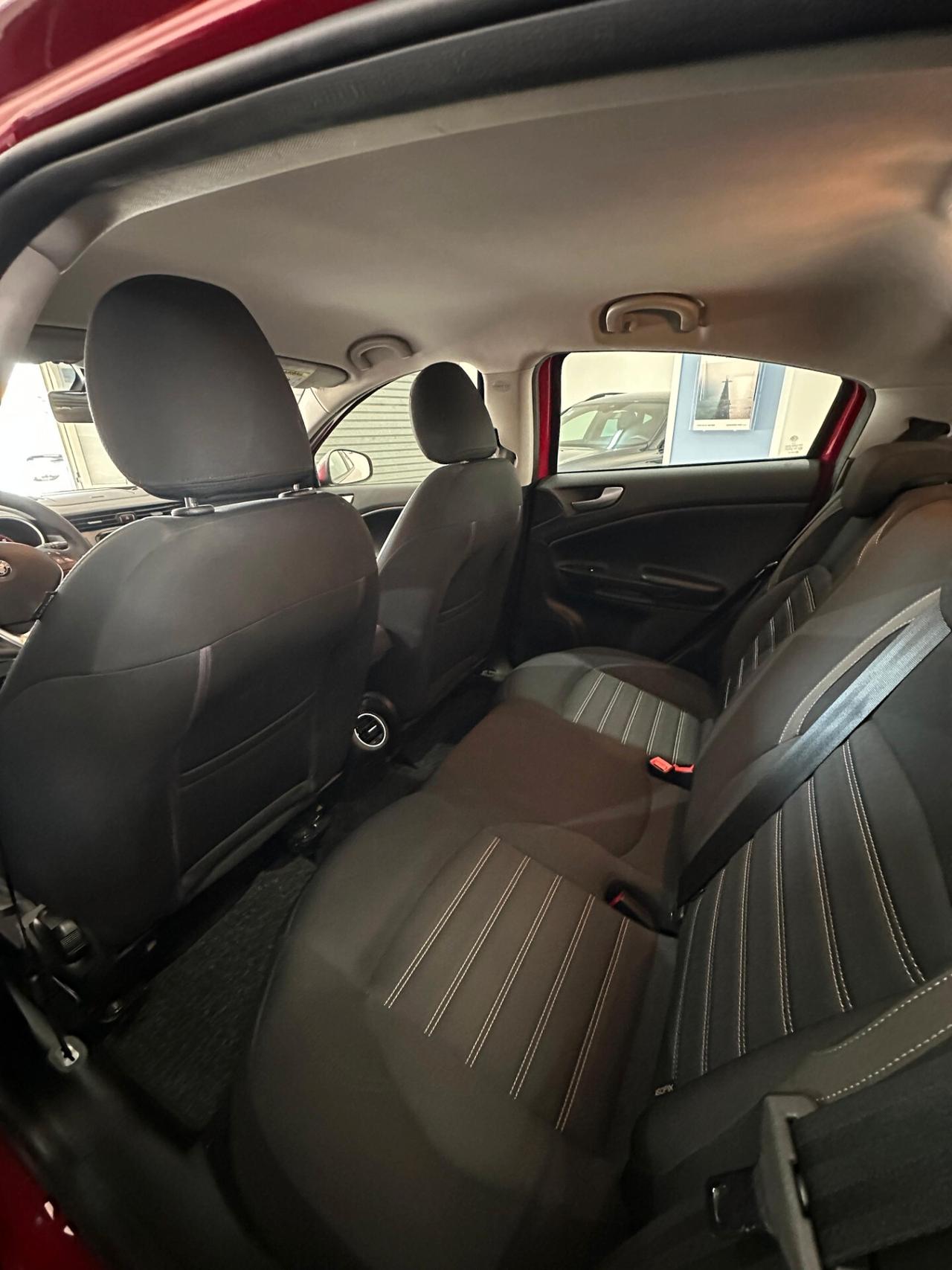 Alfa Romeo Giulietta 1.6 JTDm TCT 120 CV Sportiva