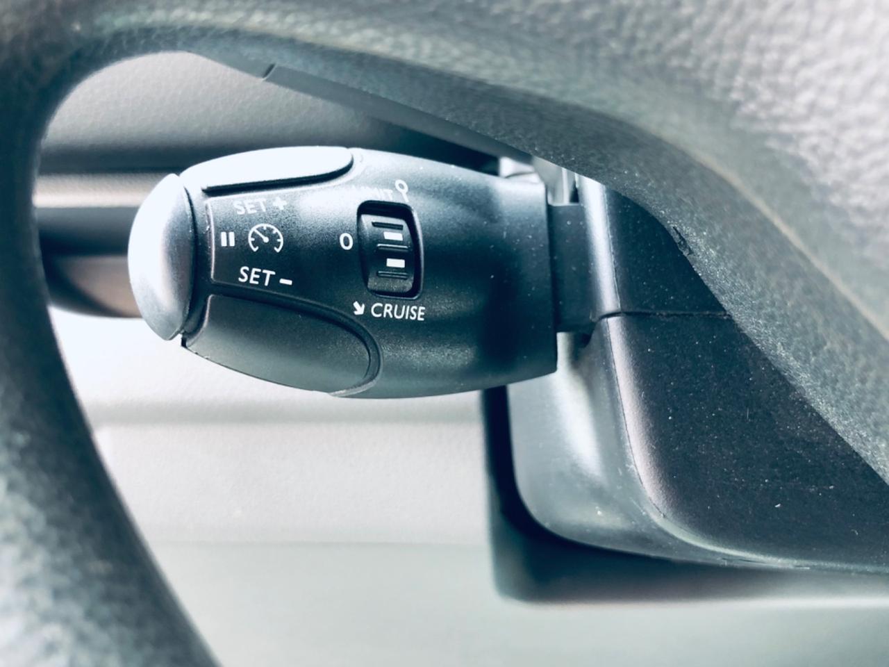 Opel VIVARO 120 CV PC TN 3 POSTI