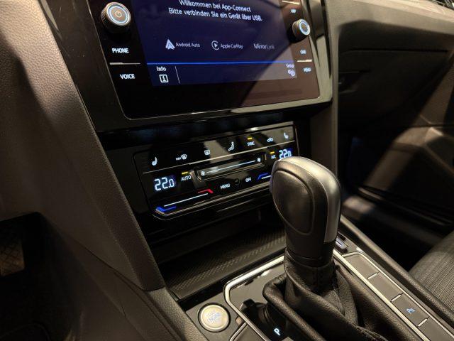 VOLKSWAGEN Passat Variant 2.0 TDI 4MOTION DSG Business ACC Camera Navi