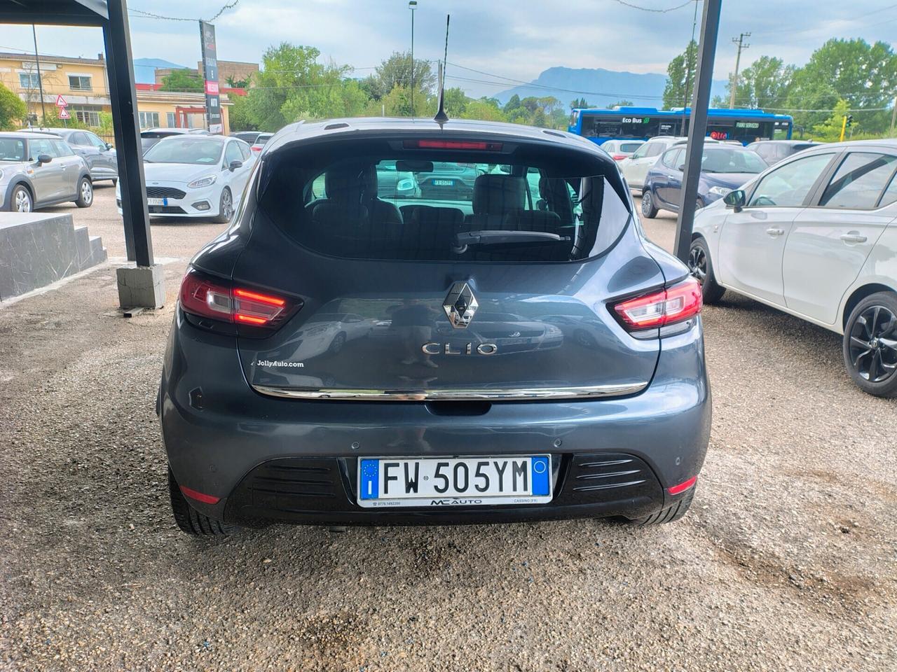 Renault Clio TCe 12V 90 CV 5 porte Moschino Life