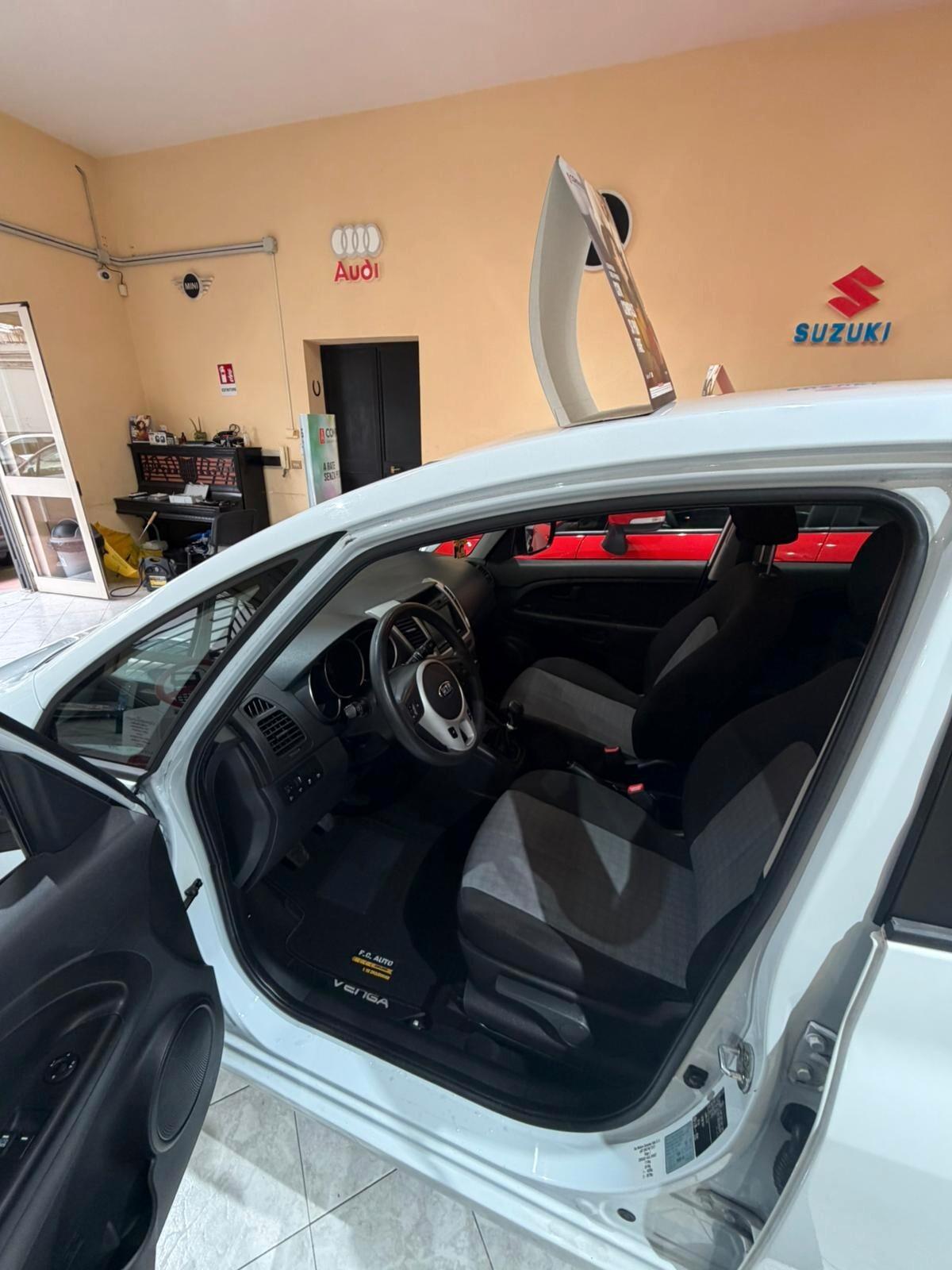 Kia Venga 1.4 EcoGPL Cool